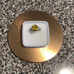 Yellow 💛 Silver ring 925